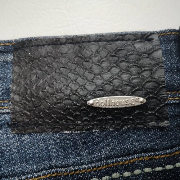 Dollhouse Ladies Size 15 Dark Wash Bootcut Embellished Blue Jeans - Picture 4 of 16